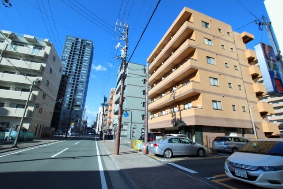 建物外観の様子。