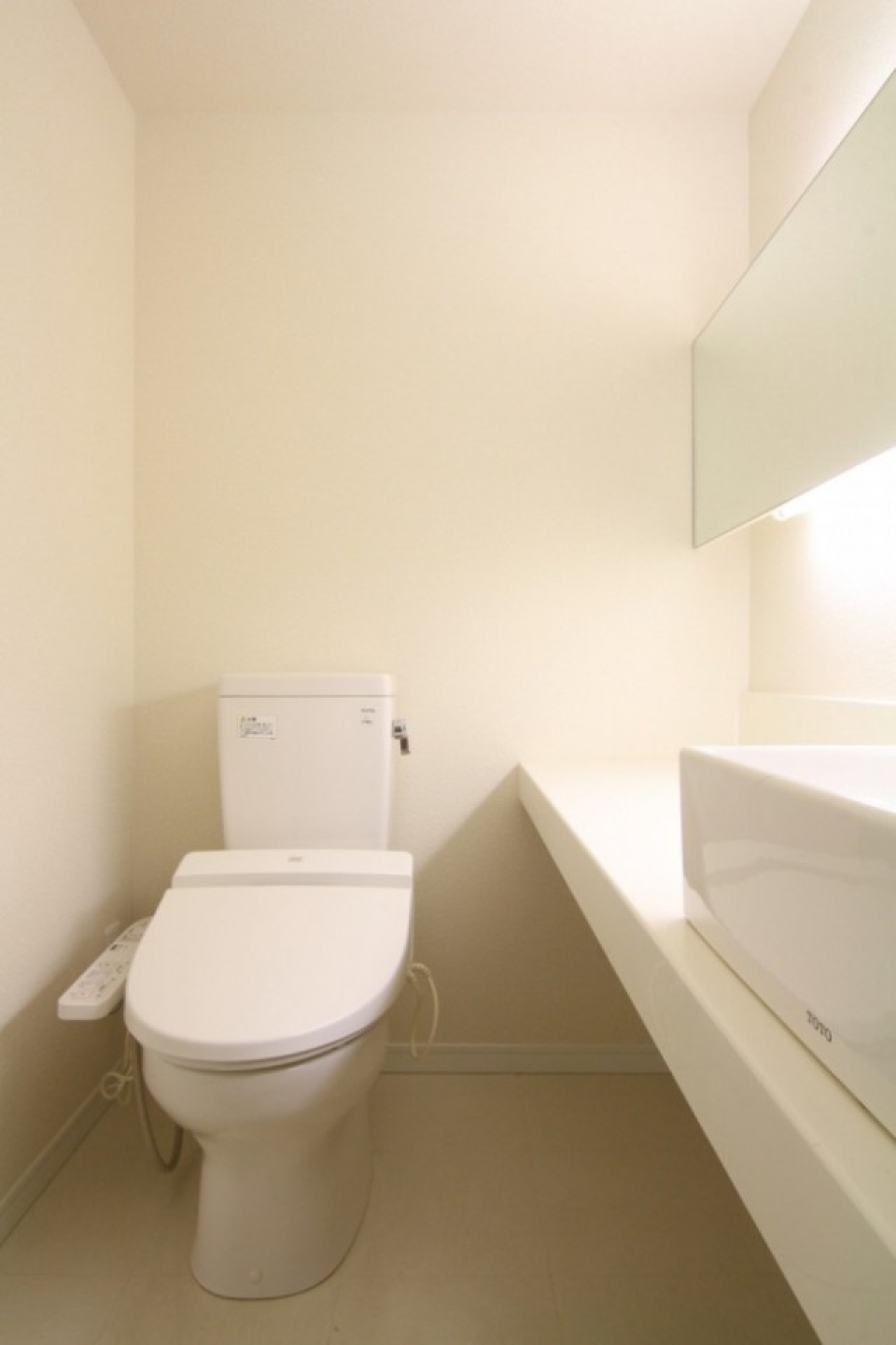 洗面とトイレは同じスペースに