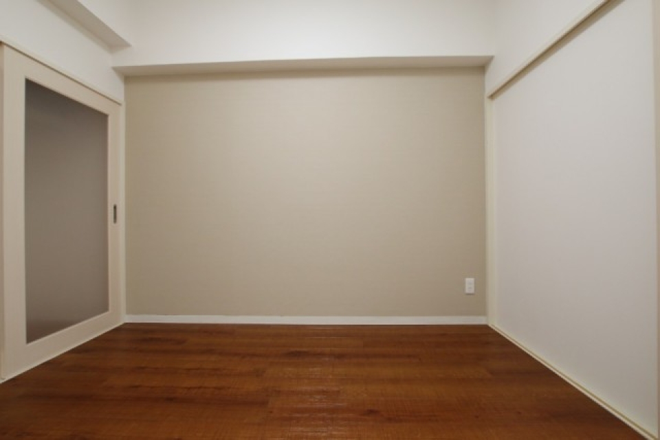 一人、もしくは二人暮らし向けのお部屋ですね。