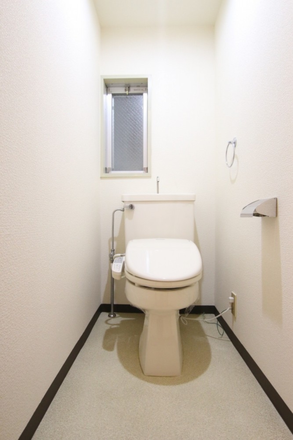 トイレに小窓！