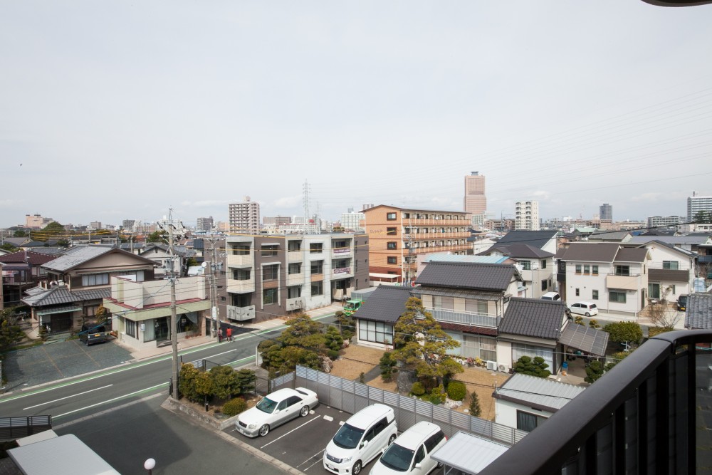 奥の和室から見る眺め。アクトが見えます！
