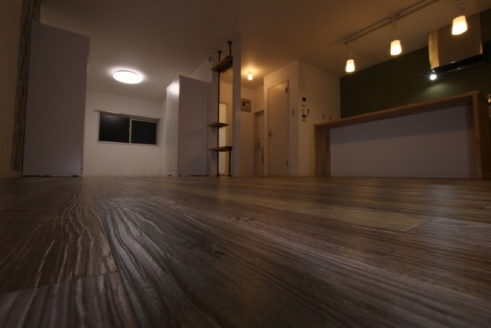 薄暗くなったお部屋はよりムーディー