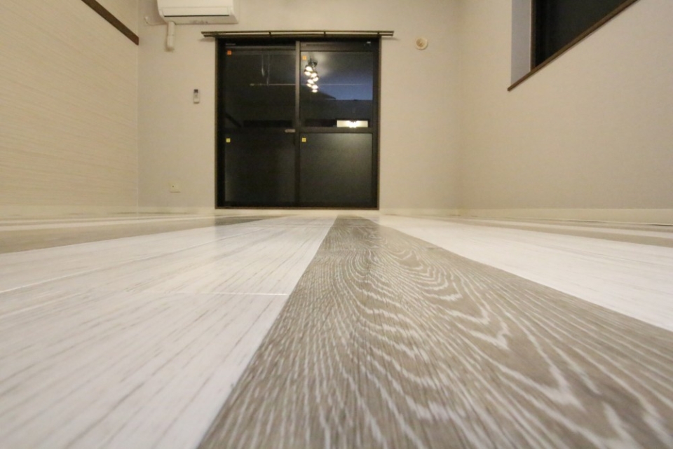 床が違うだけで、お部屋の印象が全く変わります！