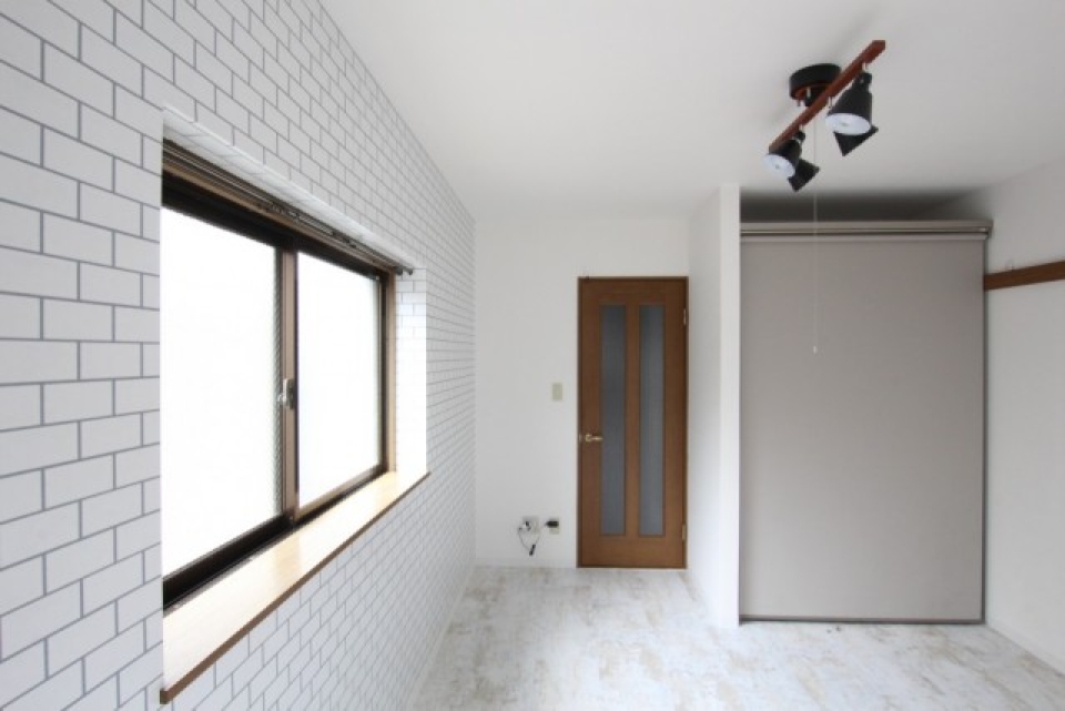 晴れた日にはお部屋の違った雰囲気を感じることも出来る。