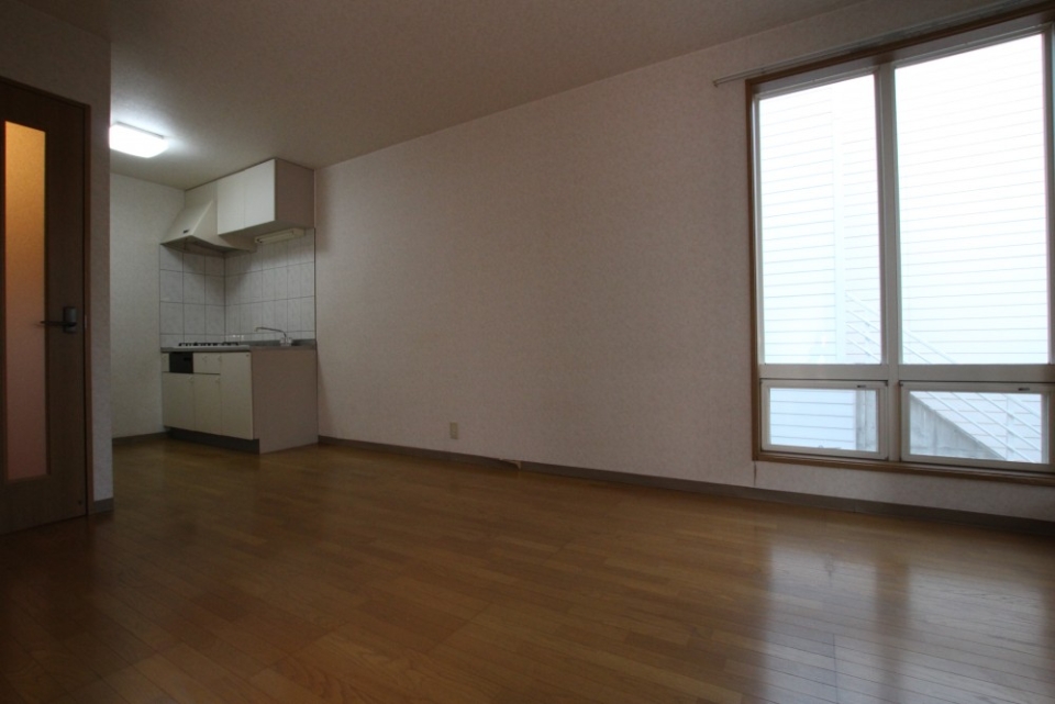 室内こそオーソドックスな１LDKだが...。