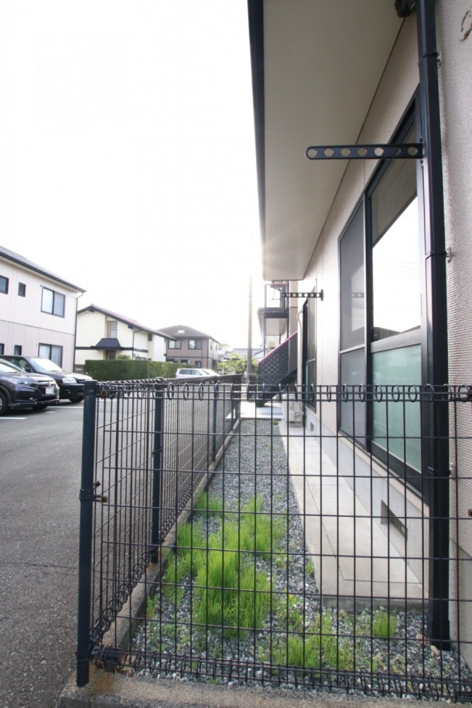 庭と言っても過言ではないバルコニー。１階なのにこの明るさ！