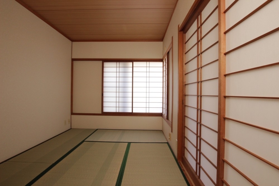 賃貸とは思えない本格的な和空間。