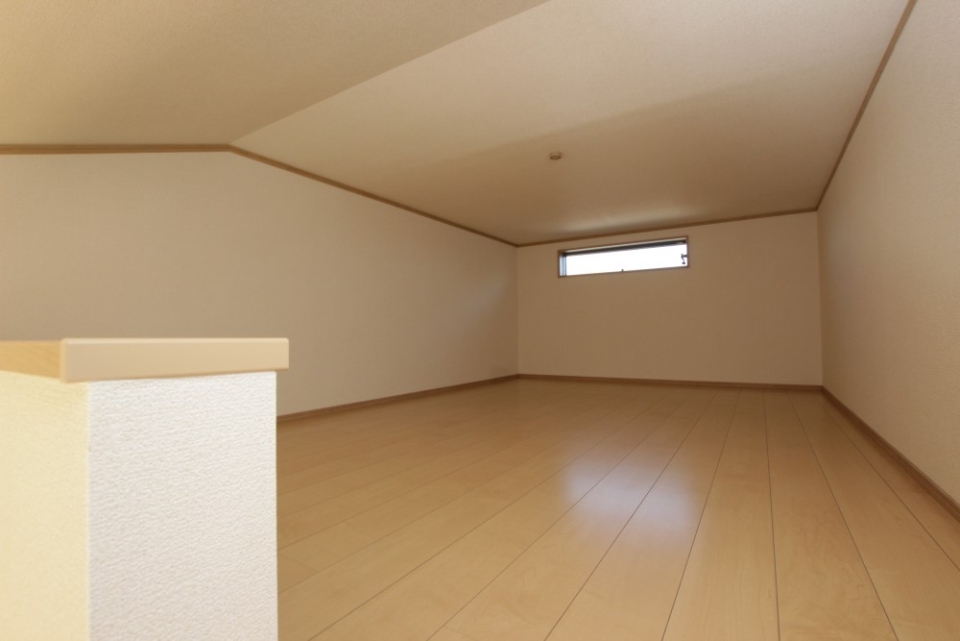 採光窓もついている。