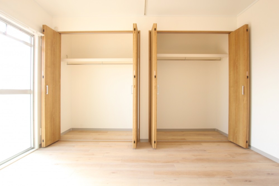 共にクローゼットタイプのお部屋で使いやすい。
