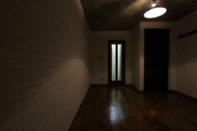 夜の訪れと共にお部屋はいい雰囲気に