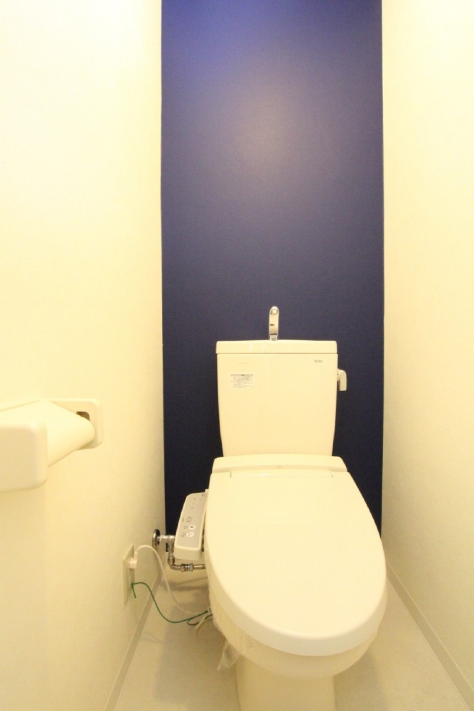 ウォシュレット付きトイレもおしゃれに。