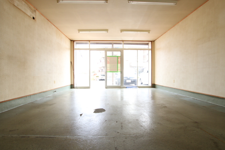天井は2.5ｍ。