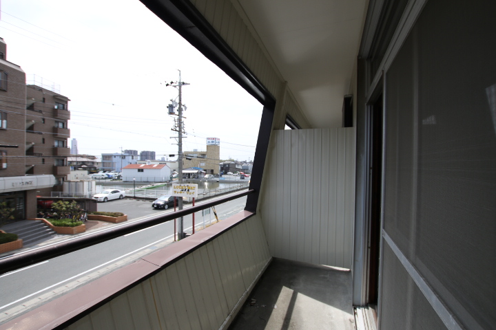 外を見ればはアクトシティ。