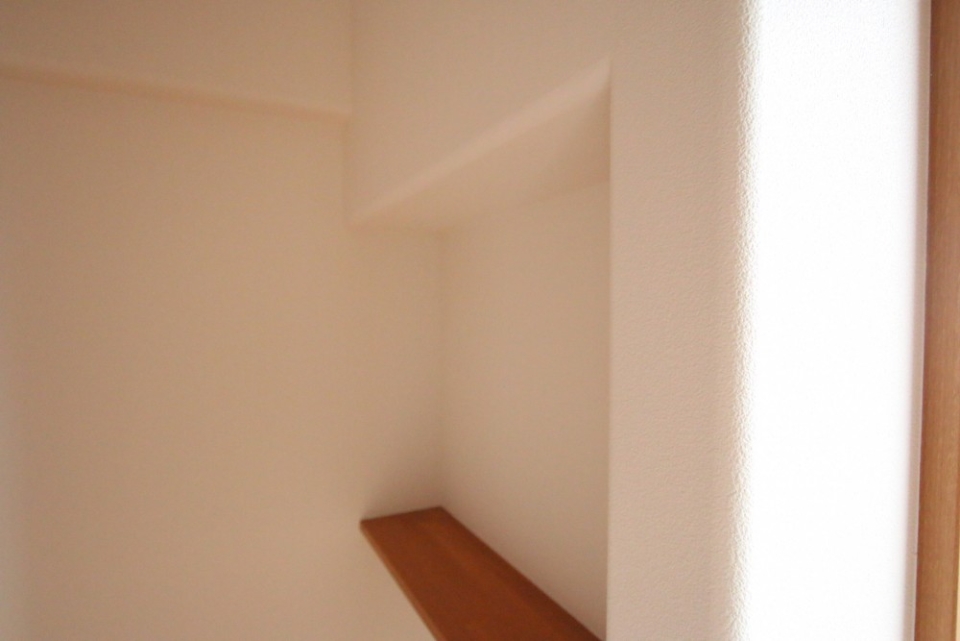 壁のR加工、手がかかっています。