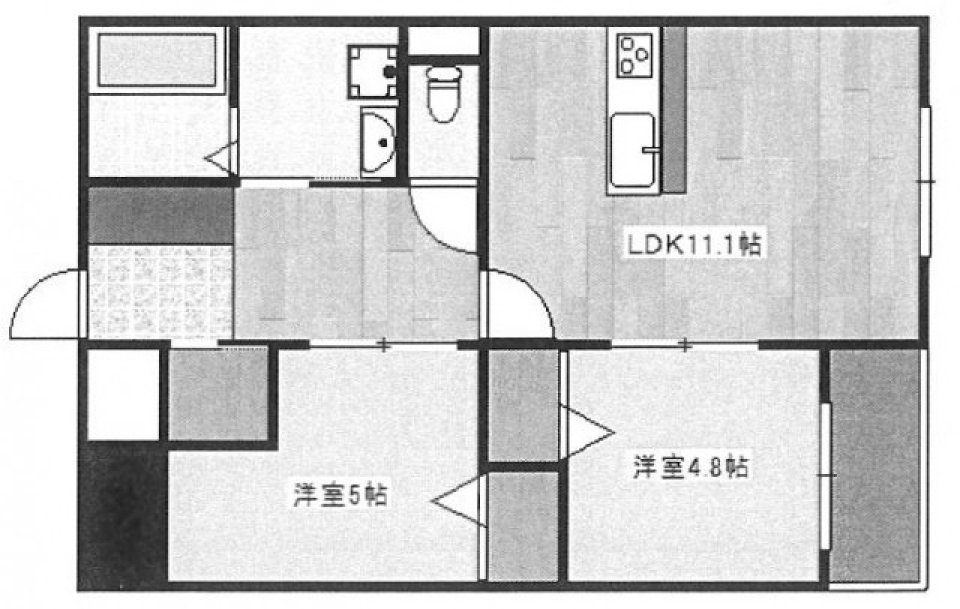 街中の、白いアトリエの間取り図