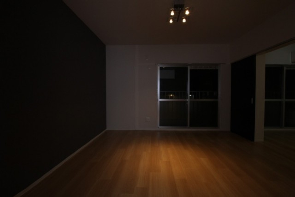 ムディーな雰囲気が似合うお部屋です。