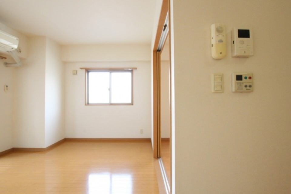角部屋の特権＋αの窓がうれしい。
