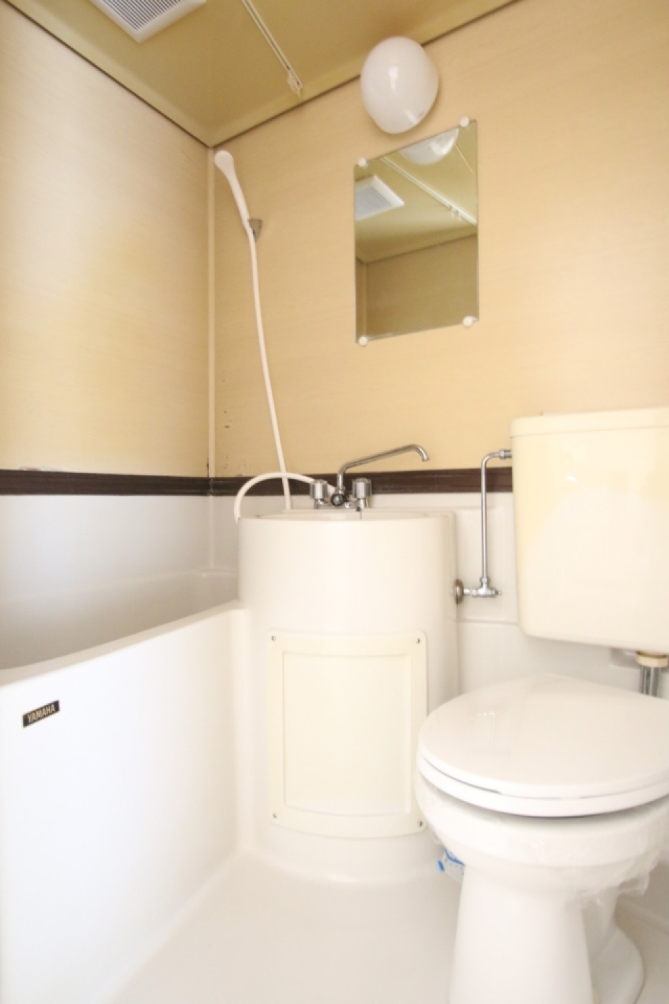 3点式のトイレとお風呂