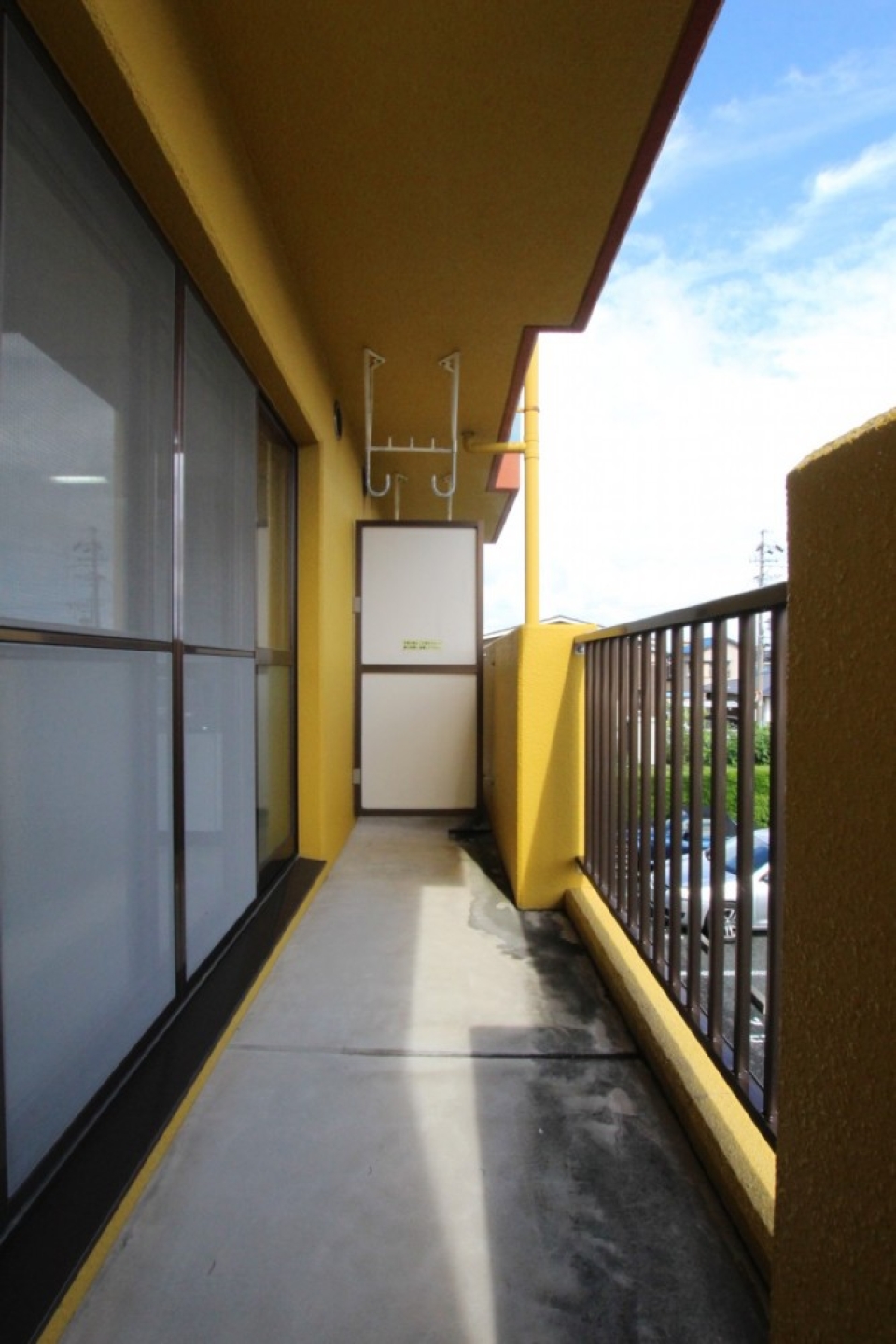 マンションタイプだから広々バルコニー