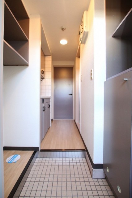 キッチンの通路幅が70ｃｍとかなり狭い。