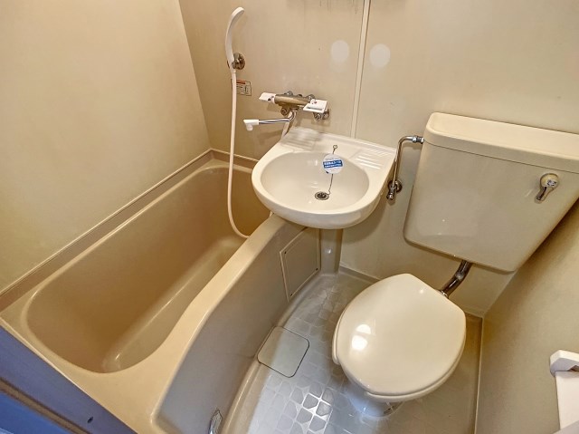 三点式ユニットバス