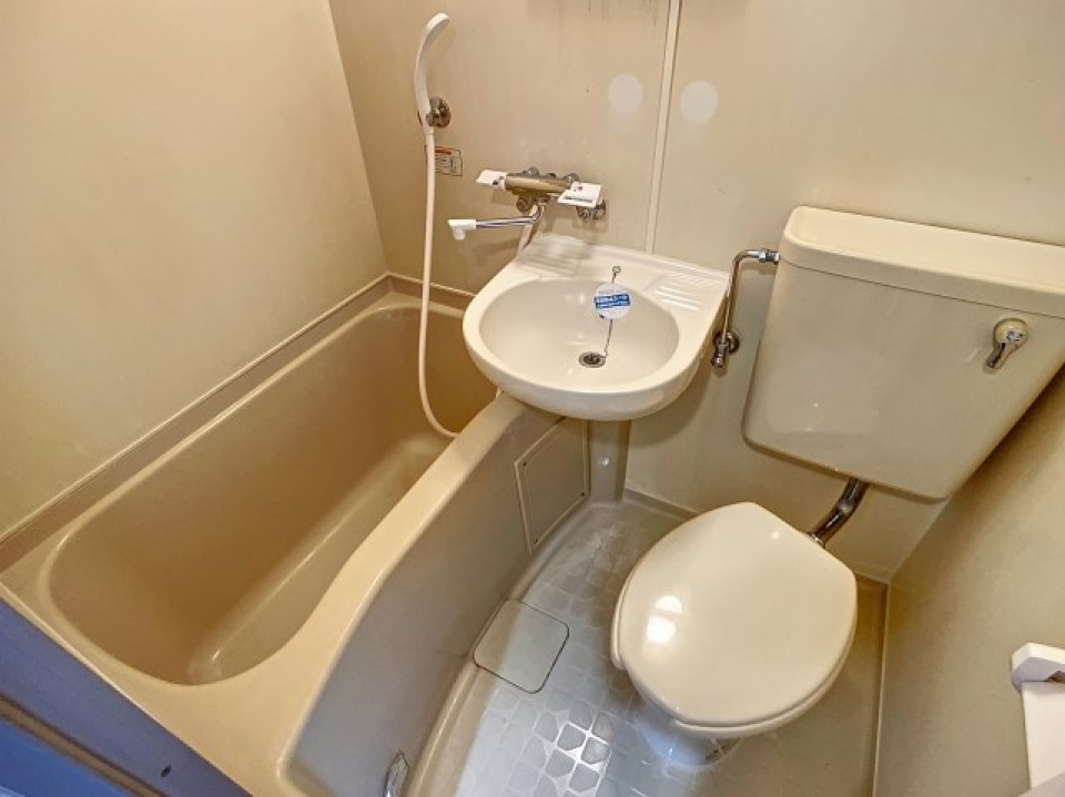 三点式ユニットバス