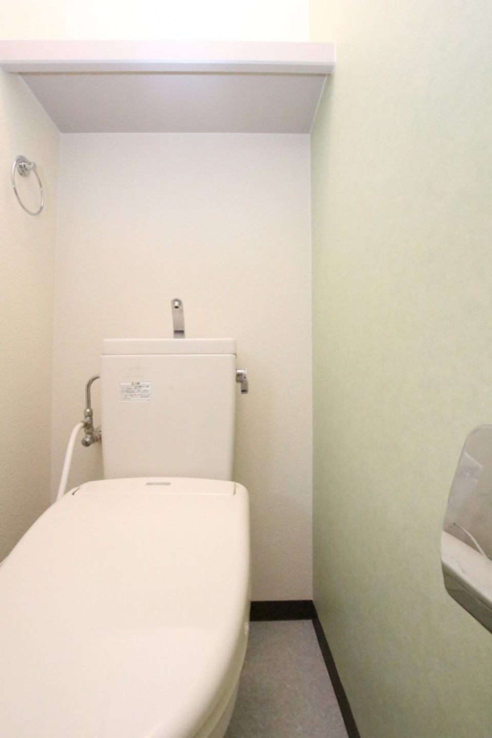 トイレにはウォシュレット付きです！