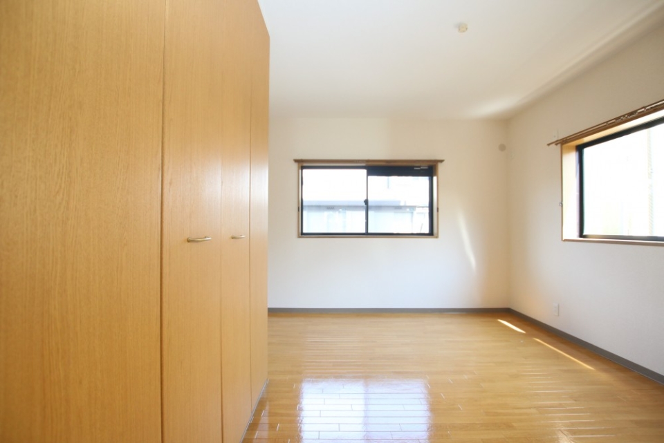最後のお部屋は北側の7帖洋室。子供部屋に最適です。