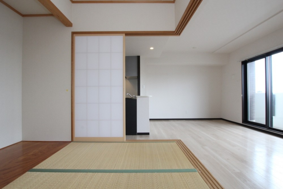 畳部屋でのんびりくつろいでくださ～い。