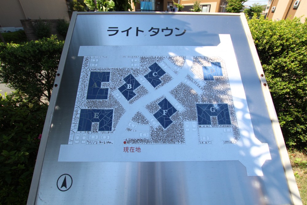 敷地内には計7棟の建物があります。