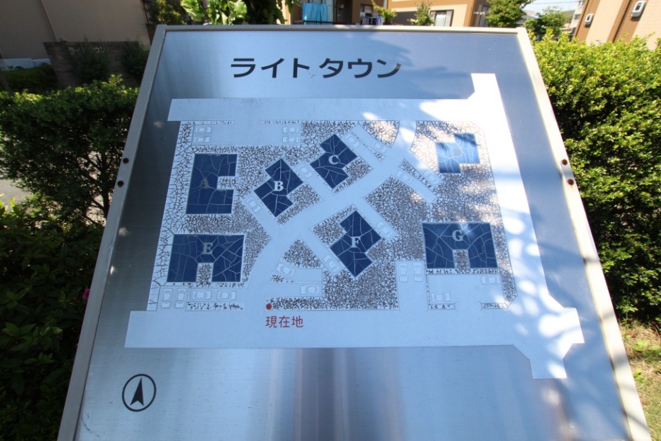敷地内には計7棟の建物があります。
