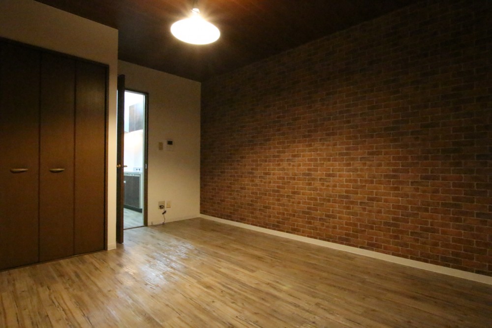 ブッルクリンスタイルな落ち着いたお部屋です