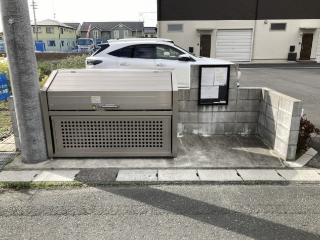 ごみ捨て場