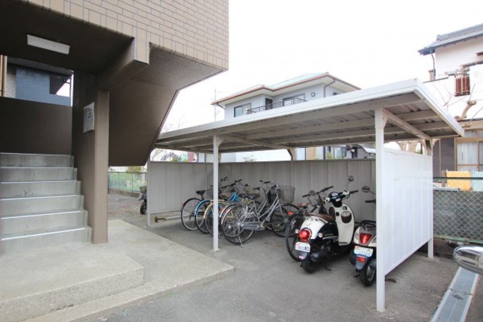 駐輪駐車場あり