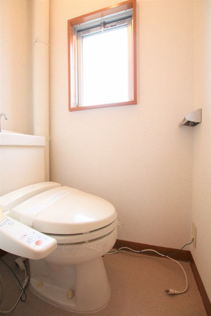 窓のあるトイレは嬉しいです