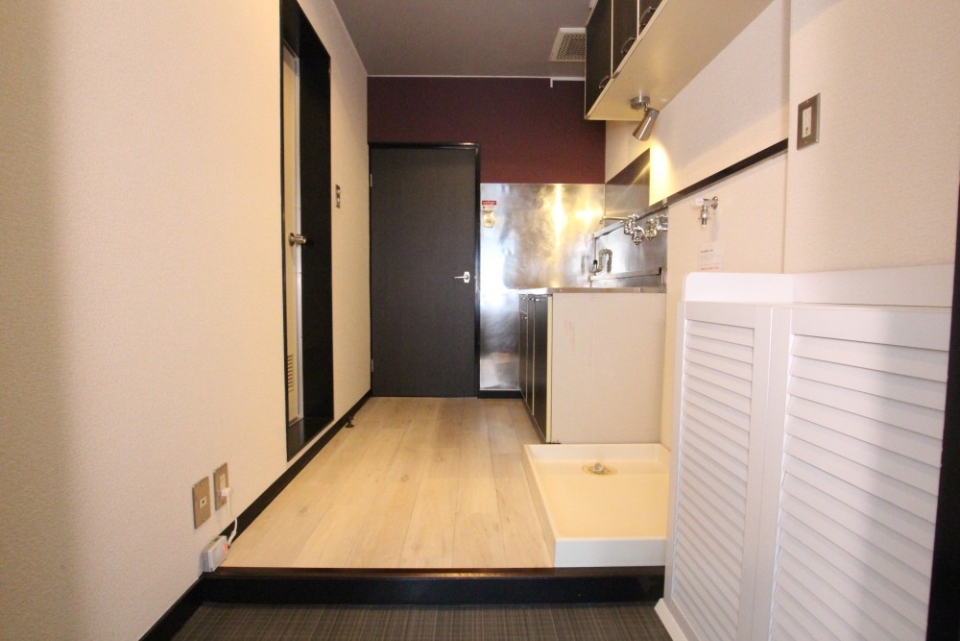 このお部屋で築30年超..、全く感じさせませんね。