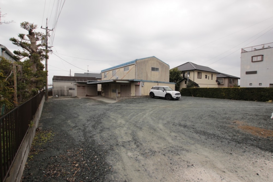 駐車場も広くとれる。