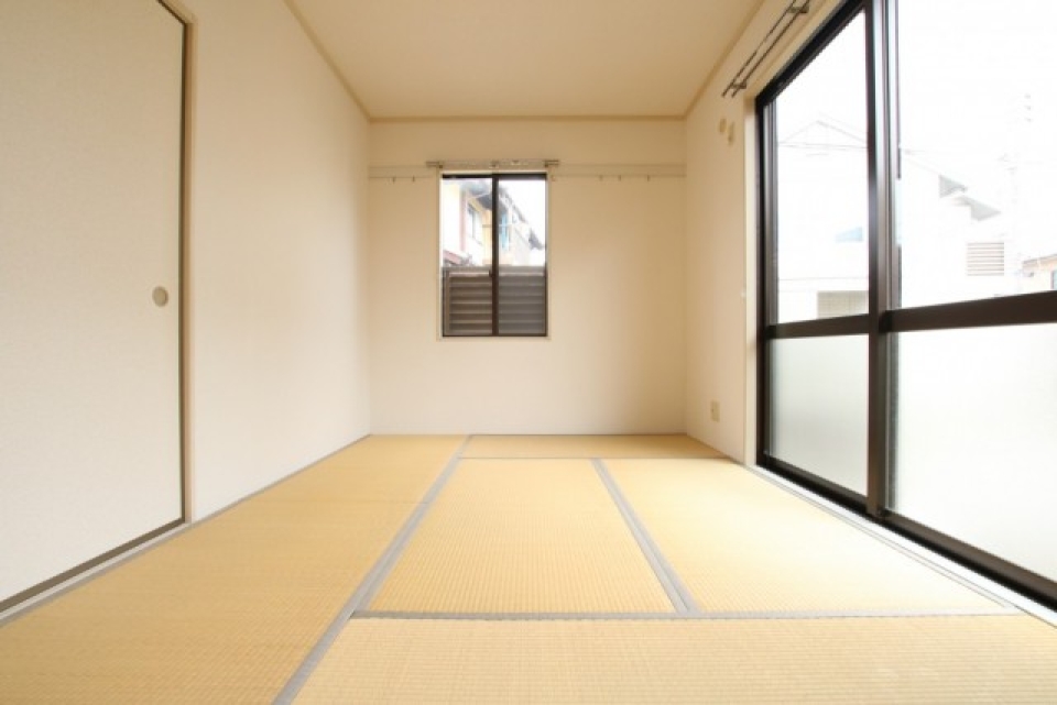 和室６畳は、道路側にあります。