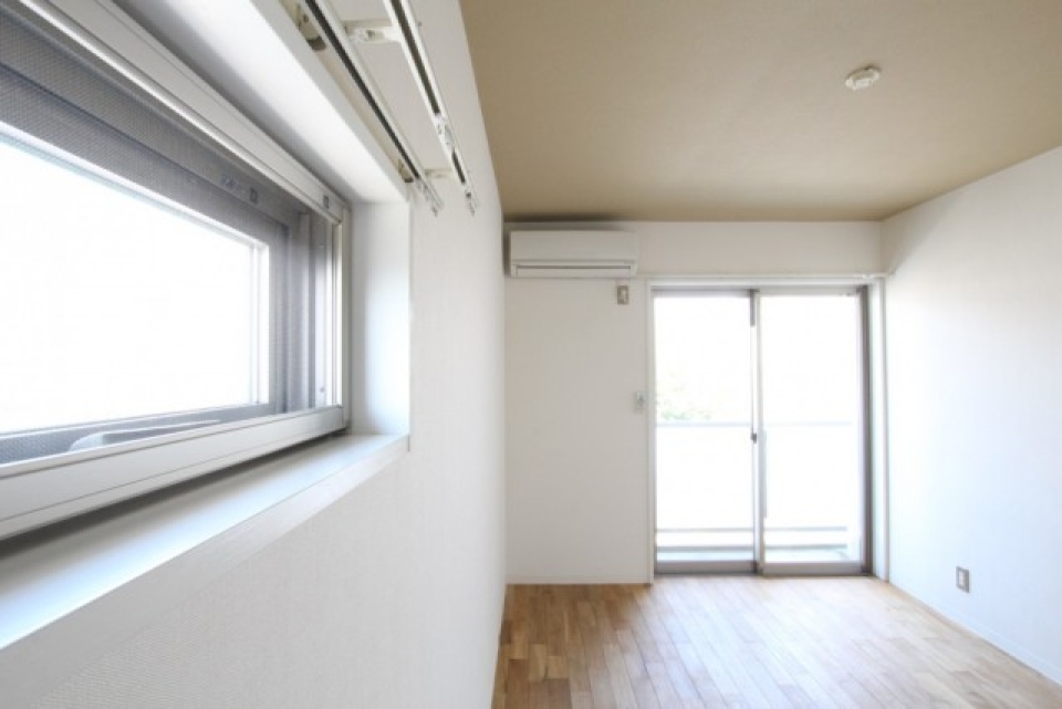角部屋は窓多めです。