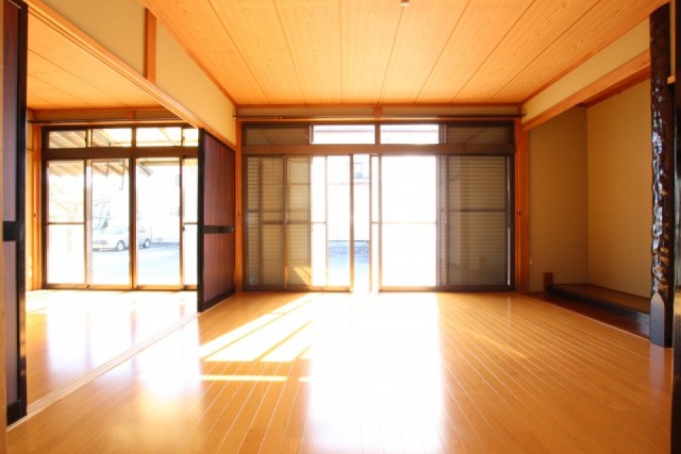 ２つの洋室は大きな１つの空間としての利用も可。
