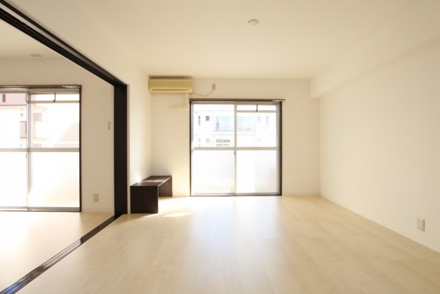 美しく、シンプルなお部屋なので、アレンジし易いです！