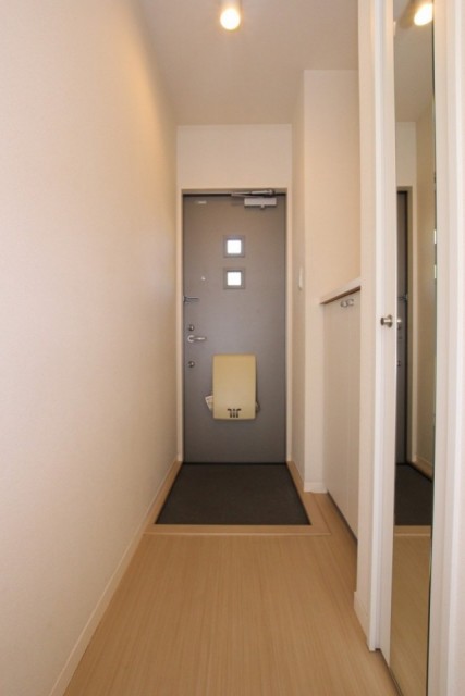 実は玄関には２ヶ所のシューズBOXがある。