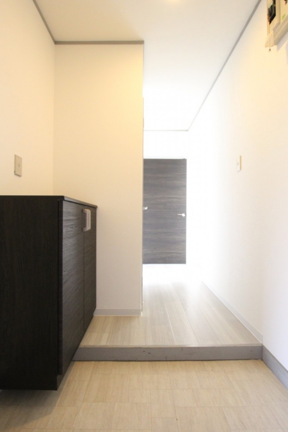 建具と統一されたシューズBOXがGOOD。