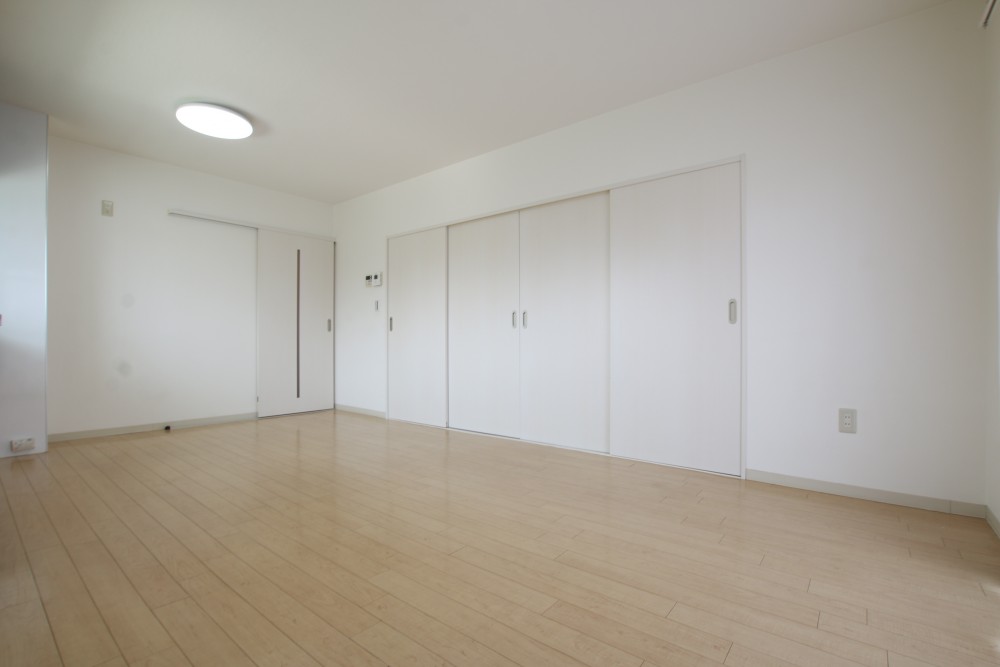 不動の人気　White Room！