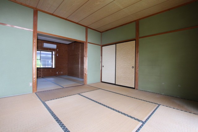 両和室とも８帖の広さ。