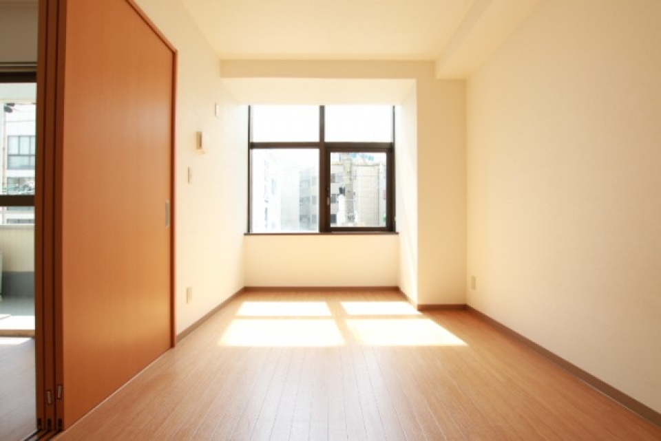 日の光で室内はぽかぽか。