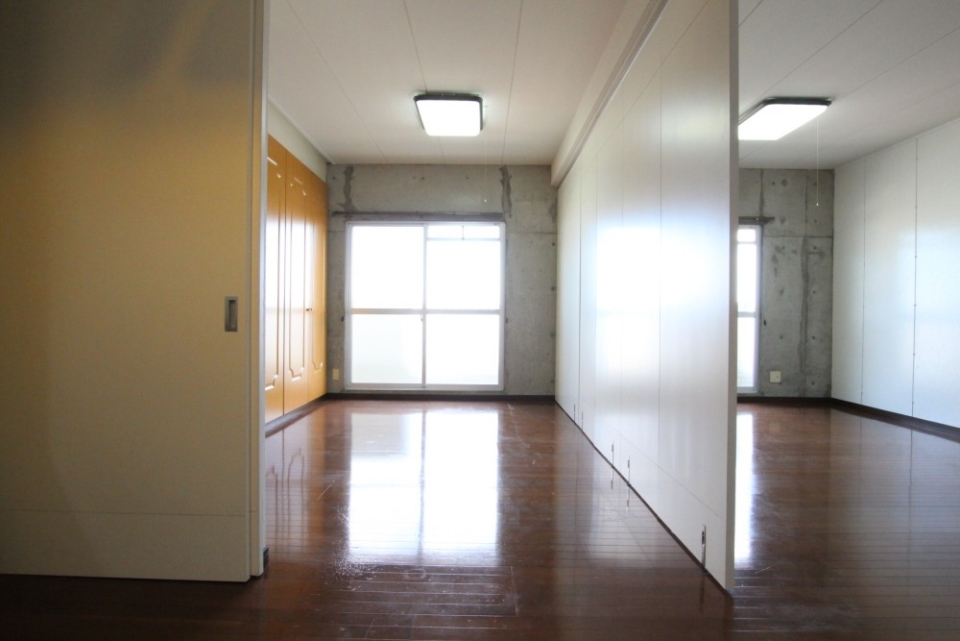 区切れば２つのお部屋に！仕切りは外せます！