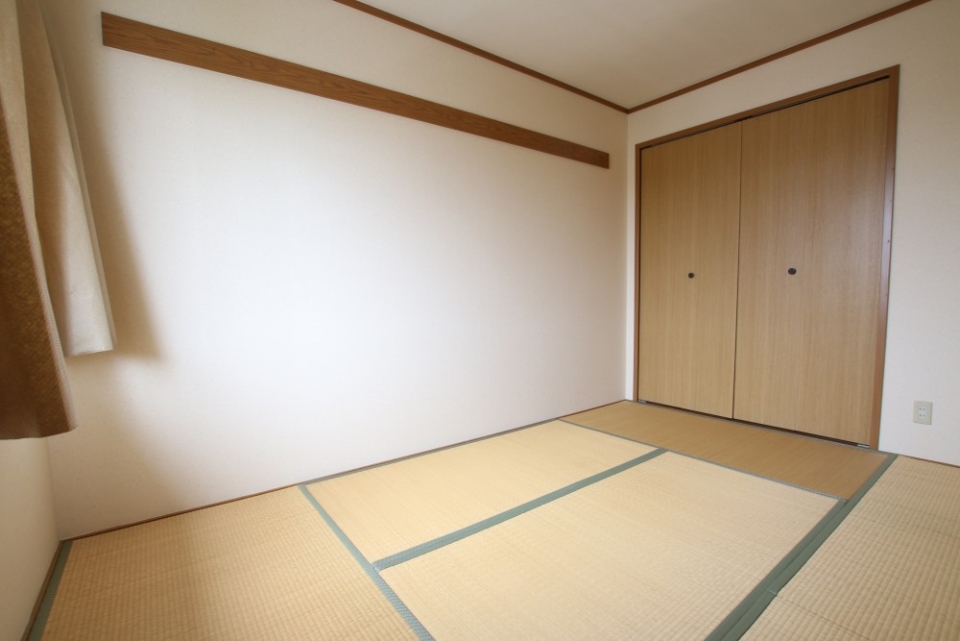 和室、押し入れ完備。