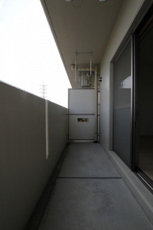軒先長いので洗濯物も楽々干せます