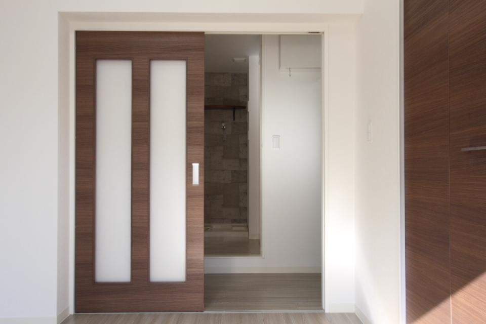 建具の1つ1つもリニューアルされてます。